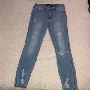 Hollister High-Rise Crop Super Skinny Jeans
